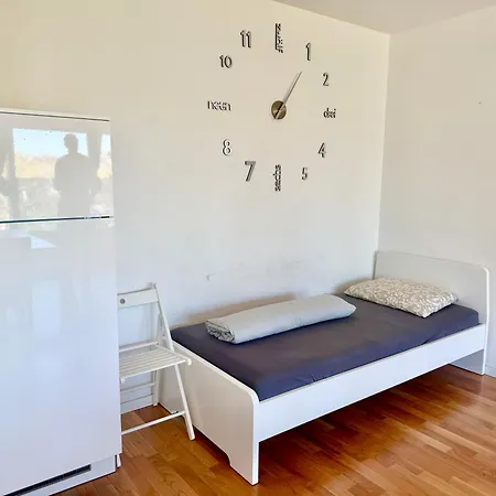 Apartament Spacious With Free Parking Near Vienna